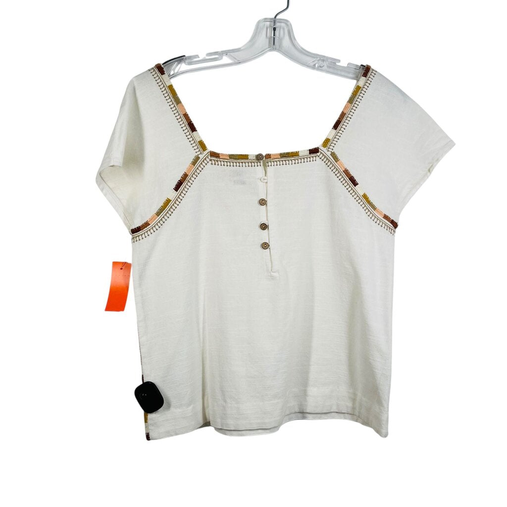 Sq Nk Back Zip