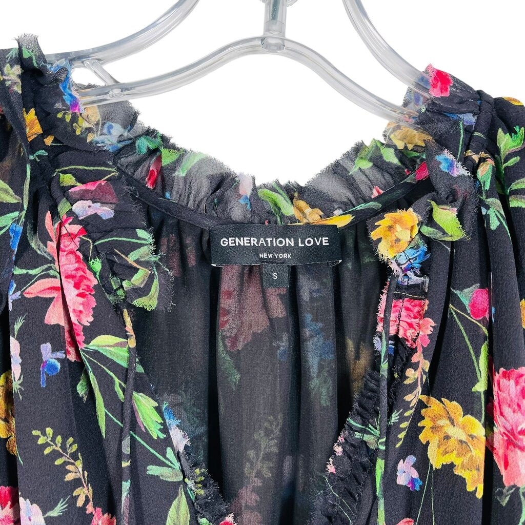 Floral Vnk W/Ruffles