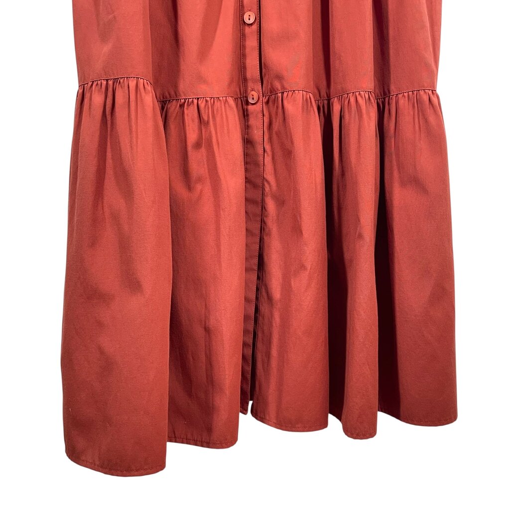 Button Front Tiered