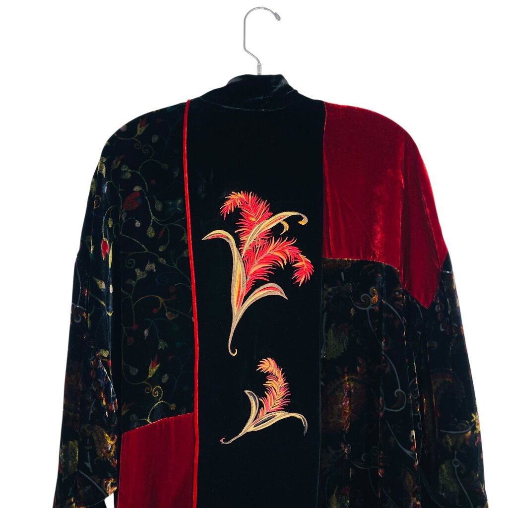 Velvet Print Short Kimono