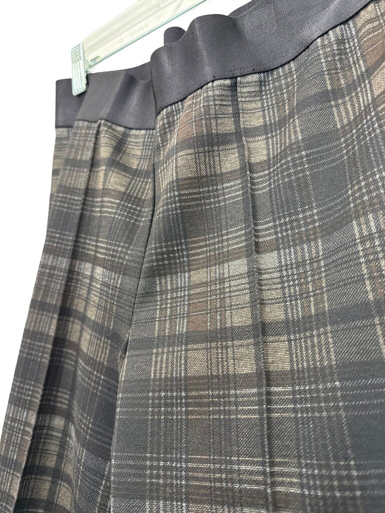 Plaid Pull On