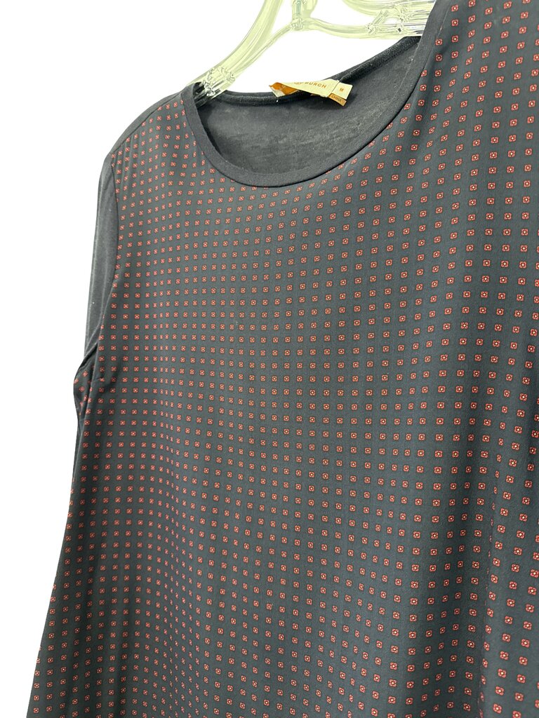 Square Print Front L/S Tee