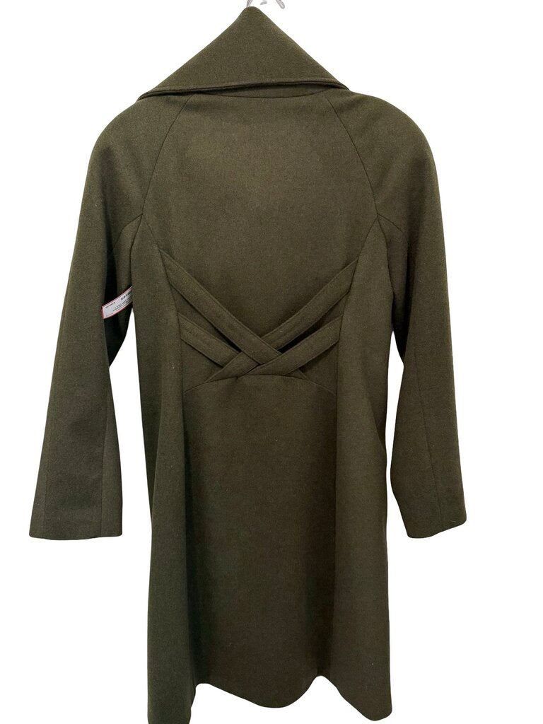 Cashmere Snap Front NWT