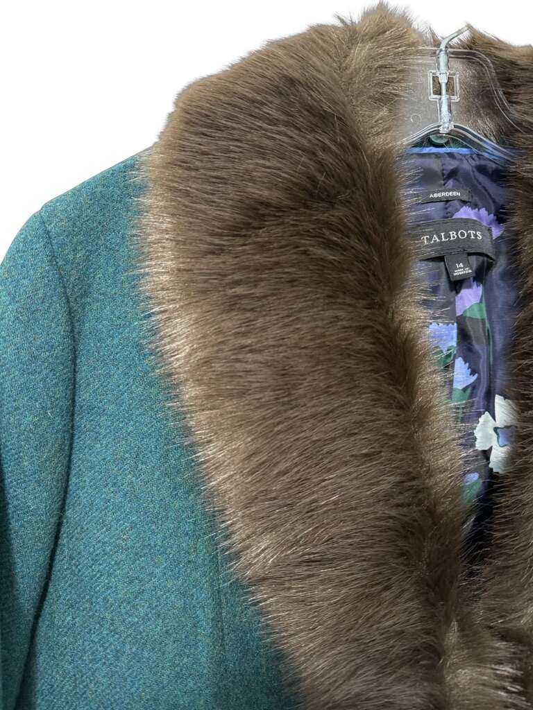 Faux Fur Collar