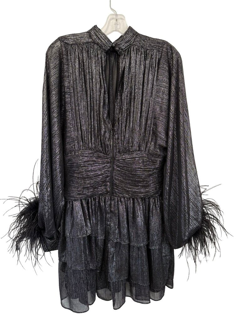 Metallic W/Feather Cuffs