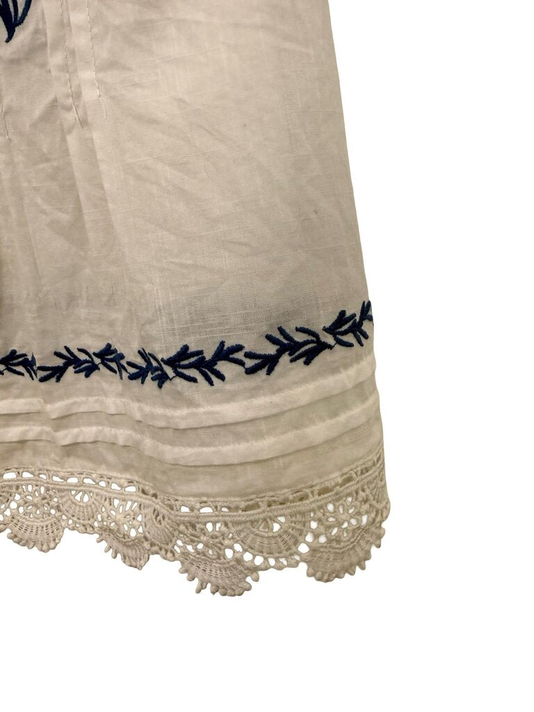 Embro Slvs Lace Trim