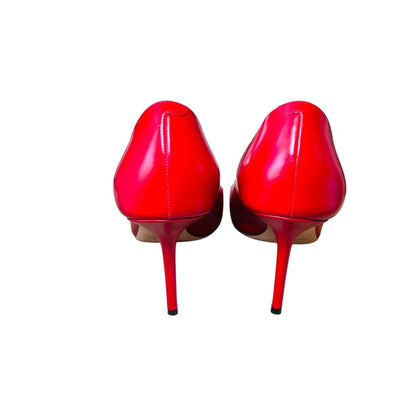 Pointed Toe Pump