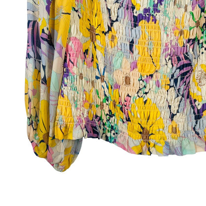 Floral Smocked Sq Nk