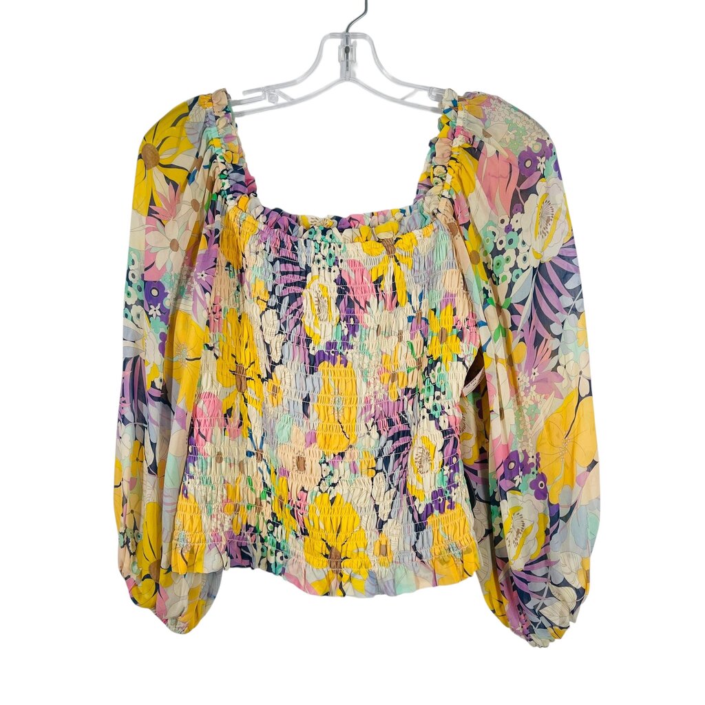Floral Smocked Sq Nk