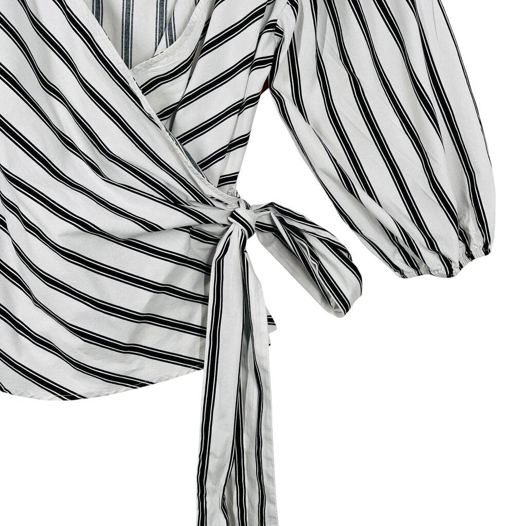Stripe Wrap Puff Sleeve