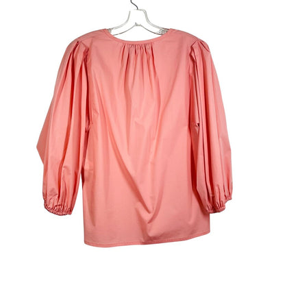 Poplin 1 Button Closure
