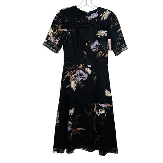Floral W/Lace Trim