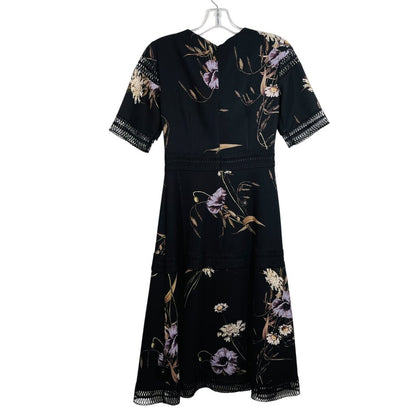 Floral W/Lace Trim