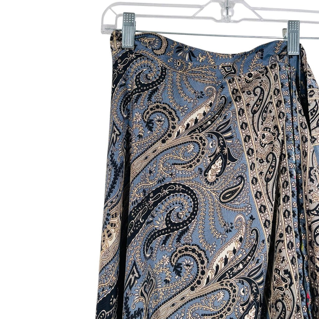 Reversible Paisley/Floral Wrap