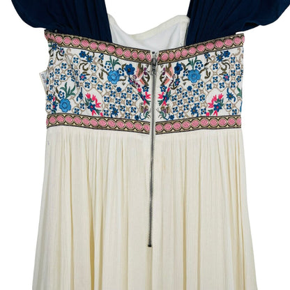 Long Embroidered Top/Hem
