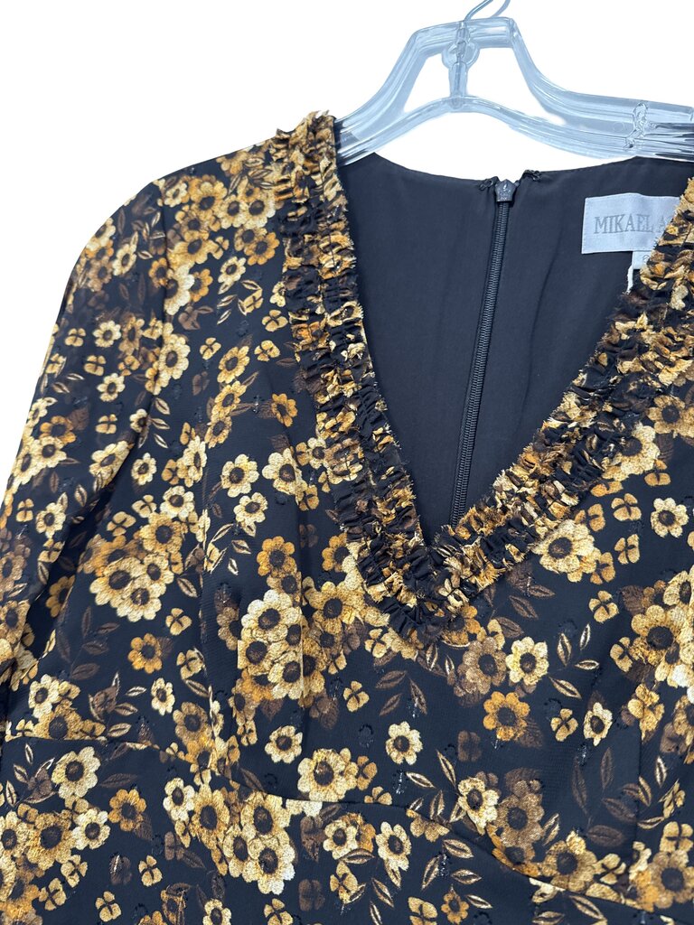 L/S Vnk Floral NWT