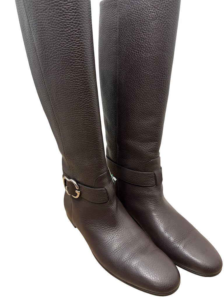 Tall Pebble Leather