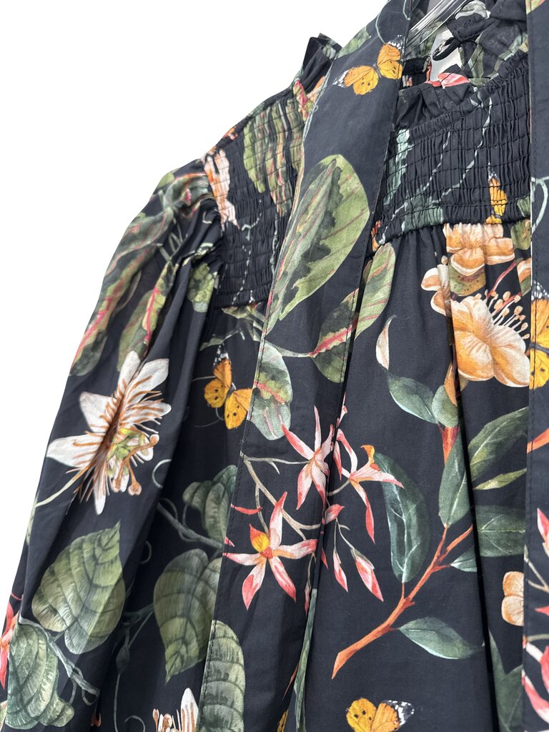 Floral Smocked W/Belt NWT