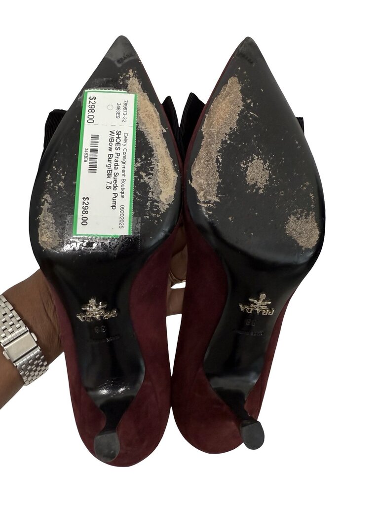 Suede Pump W/Bow