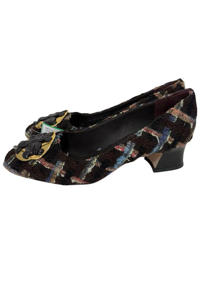 Tweed Logo Low Heel Pumps