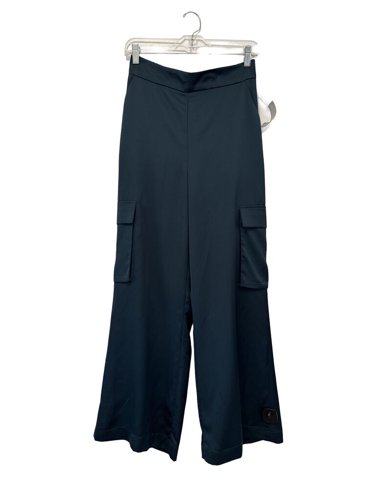 Wide Leg Cargo Pockets