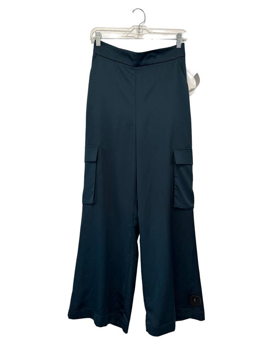 Wide Leg Cargo Pockets