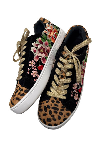 Animal/Floral Lace Up