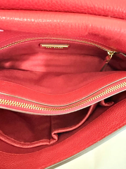 Foldover W/Chain Strap