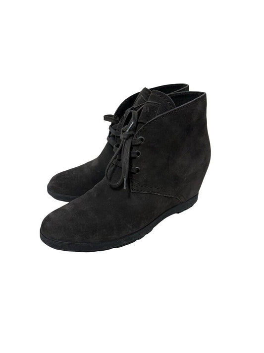 Suede Ankle Lace Up