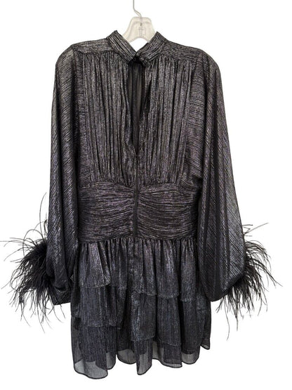 Metallic W/Feather Cuffs