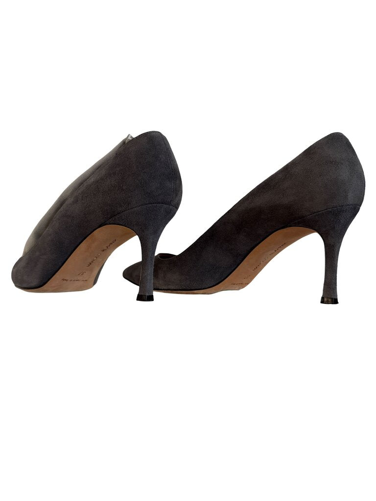 Suede Pump