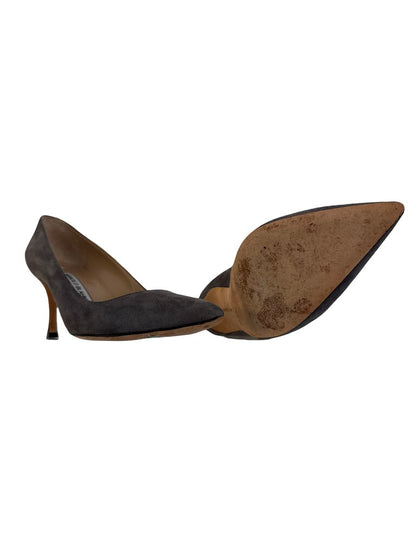 Suede Pump