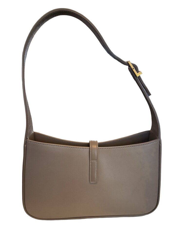 Le 5 a 7 Hobo