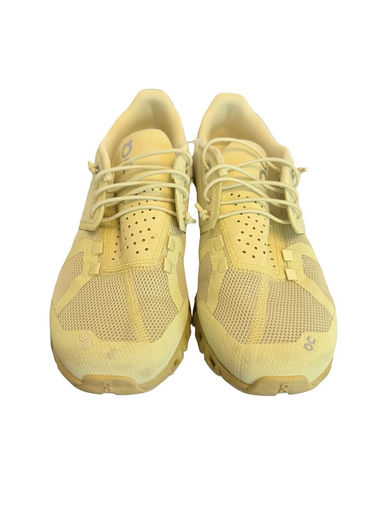 Lace Up