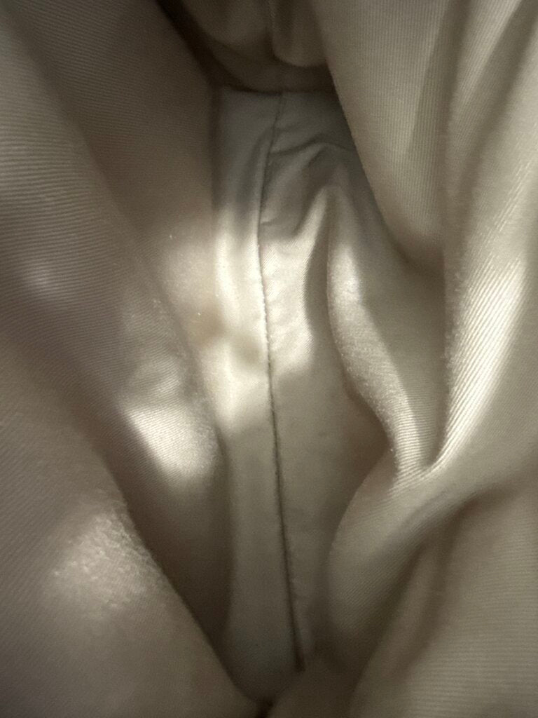 Quilted Shoulder W/Buckle