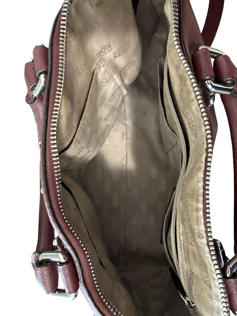 Zip Top Shoulder