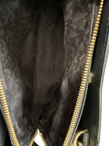 2 Handle Zip Top
