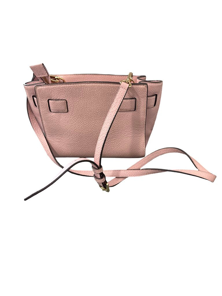 Shoulder W/Lock