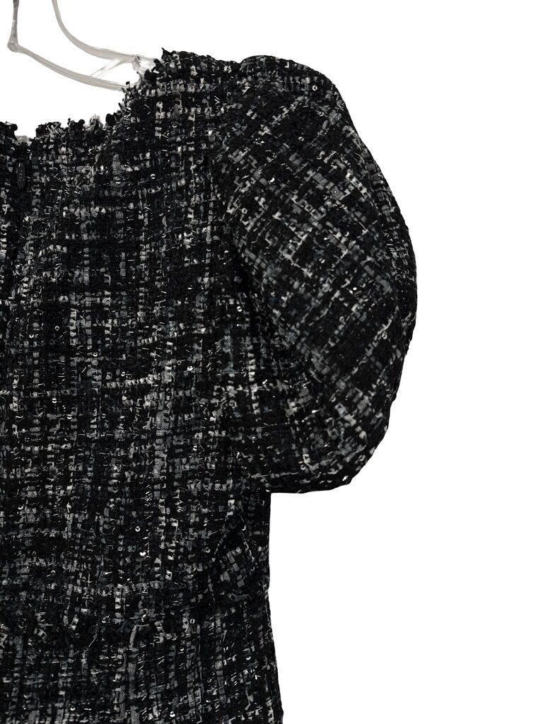 Metallic Tweed Sq Nk W/Flounce