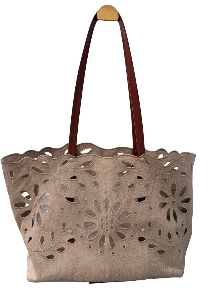 The Kamilla Floral Cut Out
