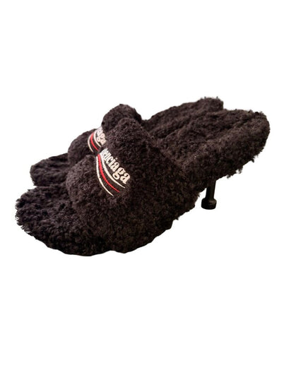 Furry slide w/box